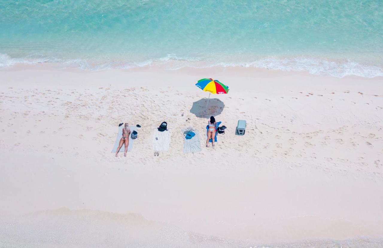 セヴィネックス イン Feridhoo エクステリア 写真